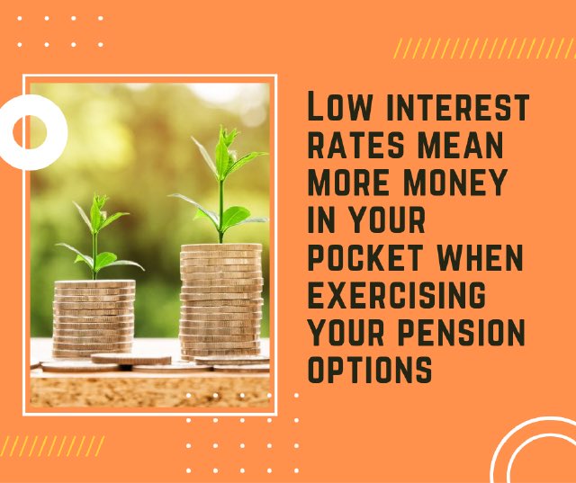 ExperiorConnieE's tweet photo. Interest rates and commuted values have an inverse relationship.  Low interest rates mean higher commuted values.

#Handsoffmypension #pensions #educators #AlbertaTeachers #pdtc2021 #pdtc21 #getca #cctc2021 #catca #pdtca  #swatca2021 #nctca2021 #rvsed #yycteachers #yegteachers https://t.co/lI9WewuiRv