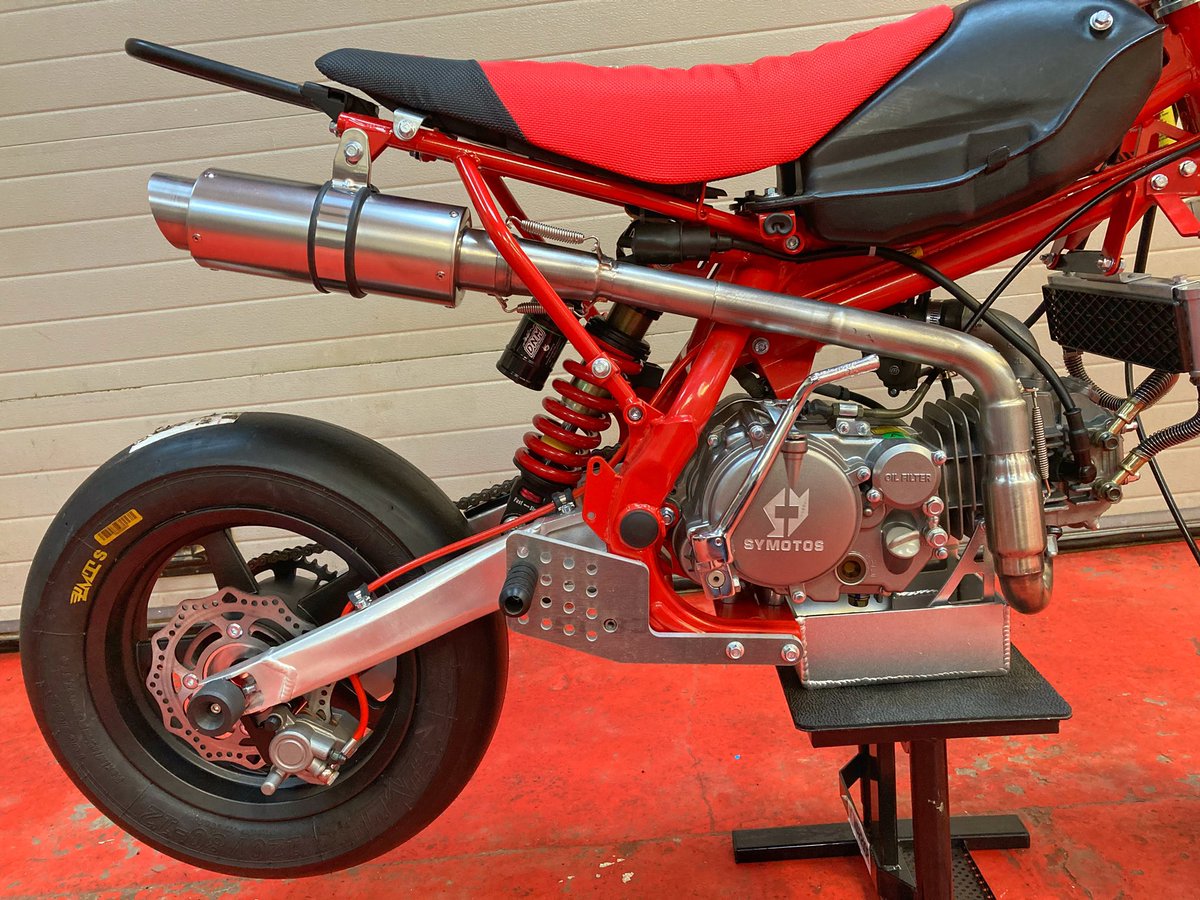 HarleyRush70n's tweet photo. Exhaust fitted and new end can made thanks to @luke_oversby💥
Done a mega job fitting the exhaust to the bike and looks great all polished up. End can fitted with DB killer to meet track noise restrictions 🔊
#exhaust #pitbike #symoto #endcan #systemfitted #topjob #shiney #new https://t.co/URe06Bnchu