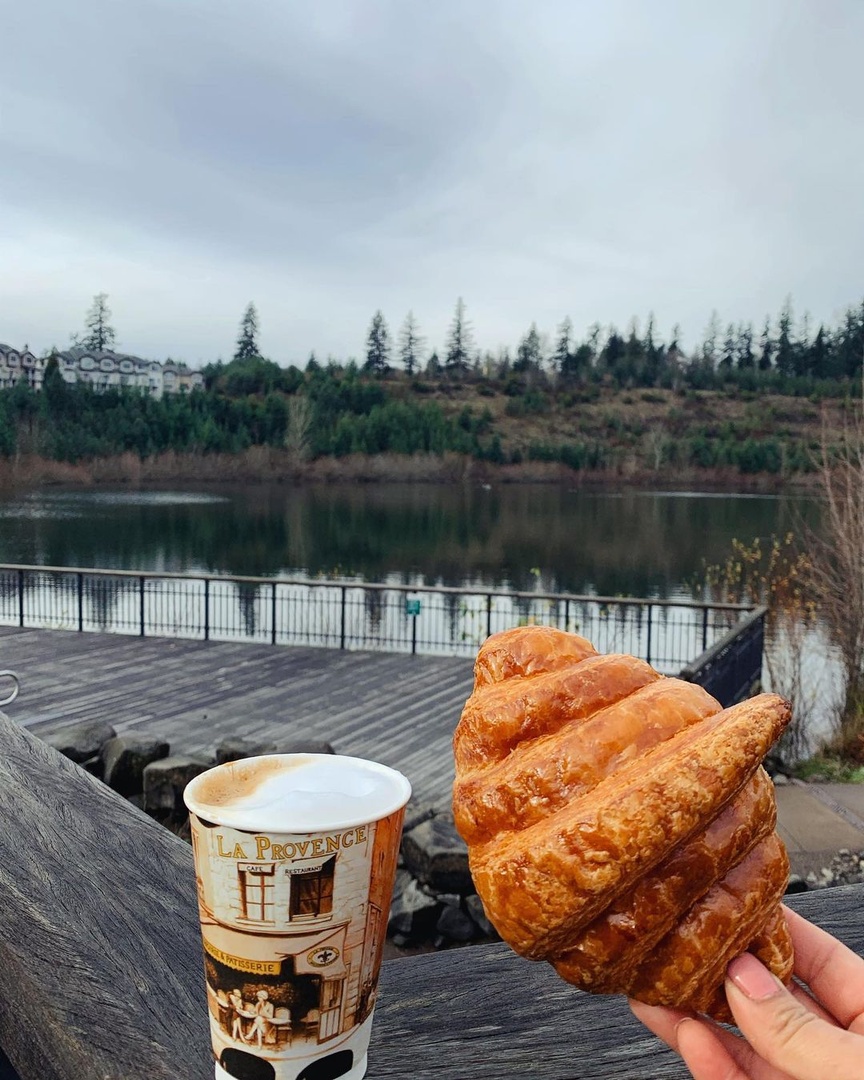 ProgressRidgeTS's tweet photo. Mornings at #ProgressRidge are better with a warm La Provence cappuccino and croissant in hand! ☕️ 🥐  
📷: @coffee_destinations__ https://t.co/4K6p1yZlPq