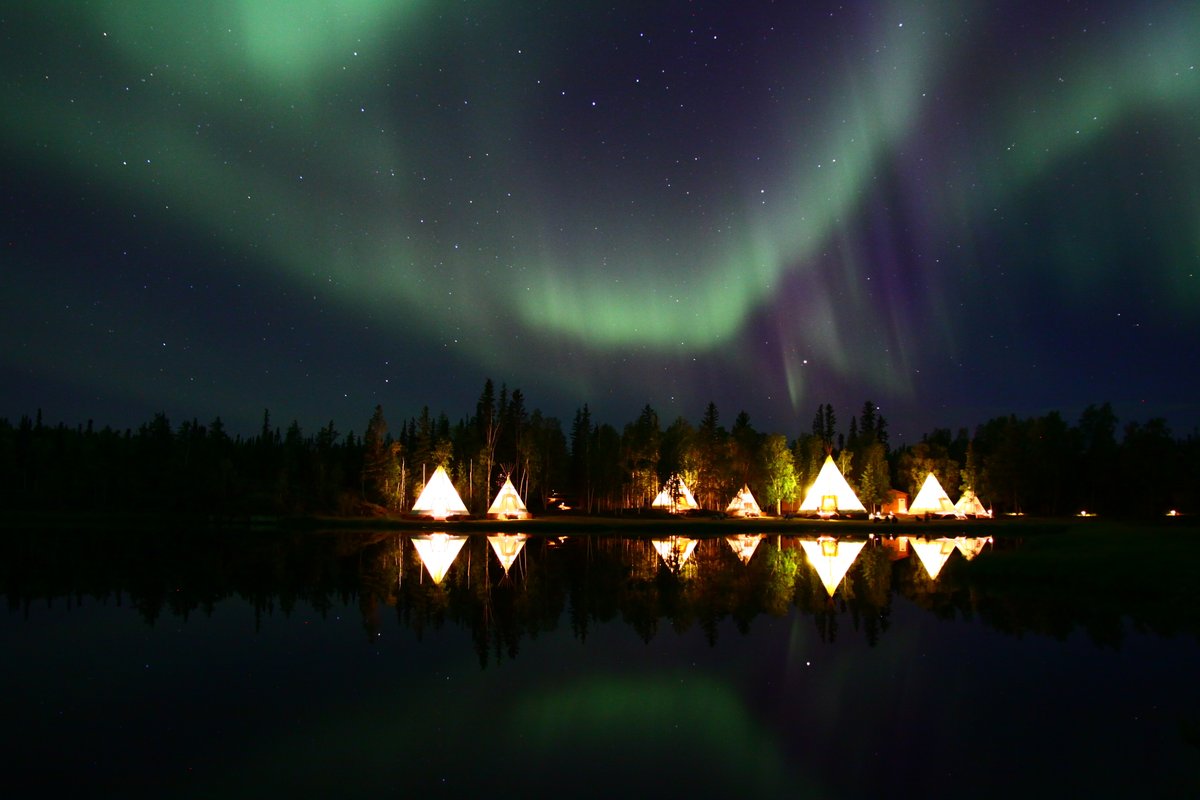 DAILY AURORA FLASHBACK
📷Photo Taken: 29th August 2009

-----------
#AuroraVillage20Years #VirtuallyYours #DestinationIndigenous #spectacularnwt #explorecanada 
----------