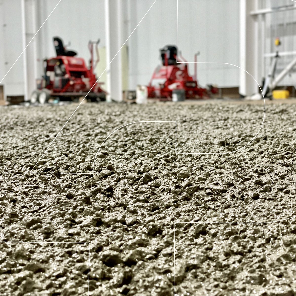 4pisos's tweet photo. ¡Iniciamos nuevo proyecto en Costa Rica!  Realizamos el diseño y la construcción de un piso industrial jointless con losas de más de 900m2. #4pisos #tecnologia #precision #expertosenconcreto #pisosdeconcreto #pisosindustriales #pisosplanos
🖥📱 https://t.co/ZzccFpJph7
🇬🇹🇸🇻🇭🇳🇳🇮🇨🇷 https://t.co/c4uuynNWkZ