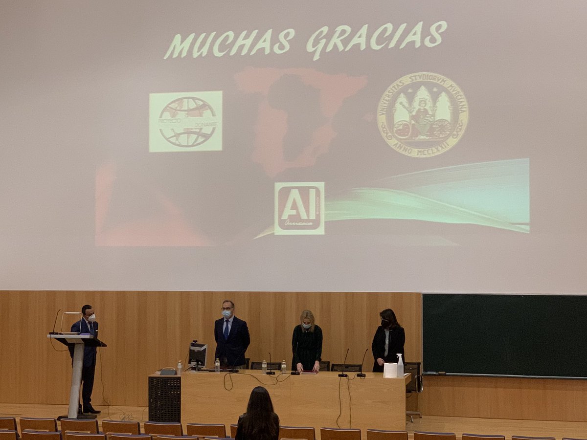 Area1Udica's tweet photo. Gran día para las #enfermeras hoy nuestro compañero y amigo Joaquin Carrillo a defendido su tesis “Actitud hacia la donación de órganos para trasplante de la población africana residente en España. Estudio nacional español estratificado” #UDICA @AreaUnoArrixaca https://t.co/Q9BdqlaILP
