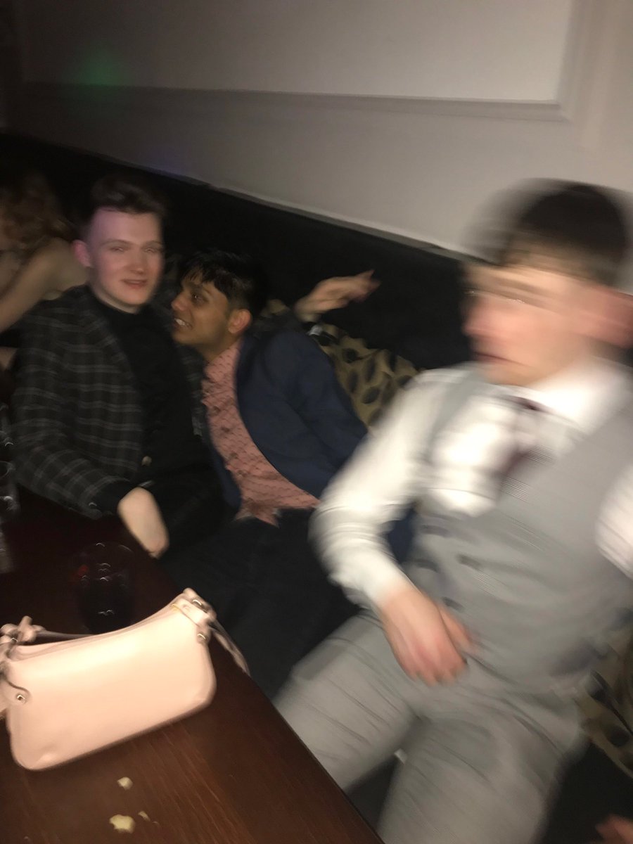 𝔻𝕖𝕔𝕝𝕒𝕟 tweet media