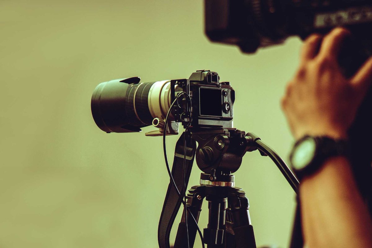 clicsv_'s tweet photo. 📝 Los profesionales de CLIC han trabajado para grandes medios de comunicación de El Salvador, agencias de publicidad, y con importantes marcas de moda, comida, bebida y diferentes profesionales salvadoreños. 🎥📸 

https://t.co/8AITcDfWlf 
#Foto #Video #ElSalvador https://t.co/MrrvgdNcjR