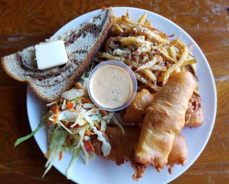 onmilwaukee's tweet photo. The Friday night fish fry is one of Milwaukee's most cherished and distinctive traditions. It also happens to be a great way to support local restaurants.ย
https://t.co/893A6vDejz
#thankcoditsfryday #fishfry #onwisconsin #lent https://t.co/oSY7HxcJja