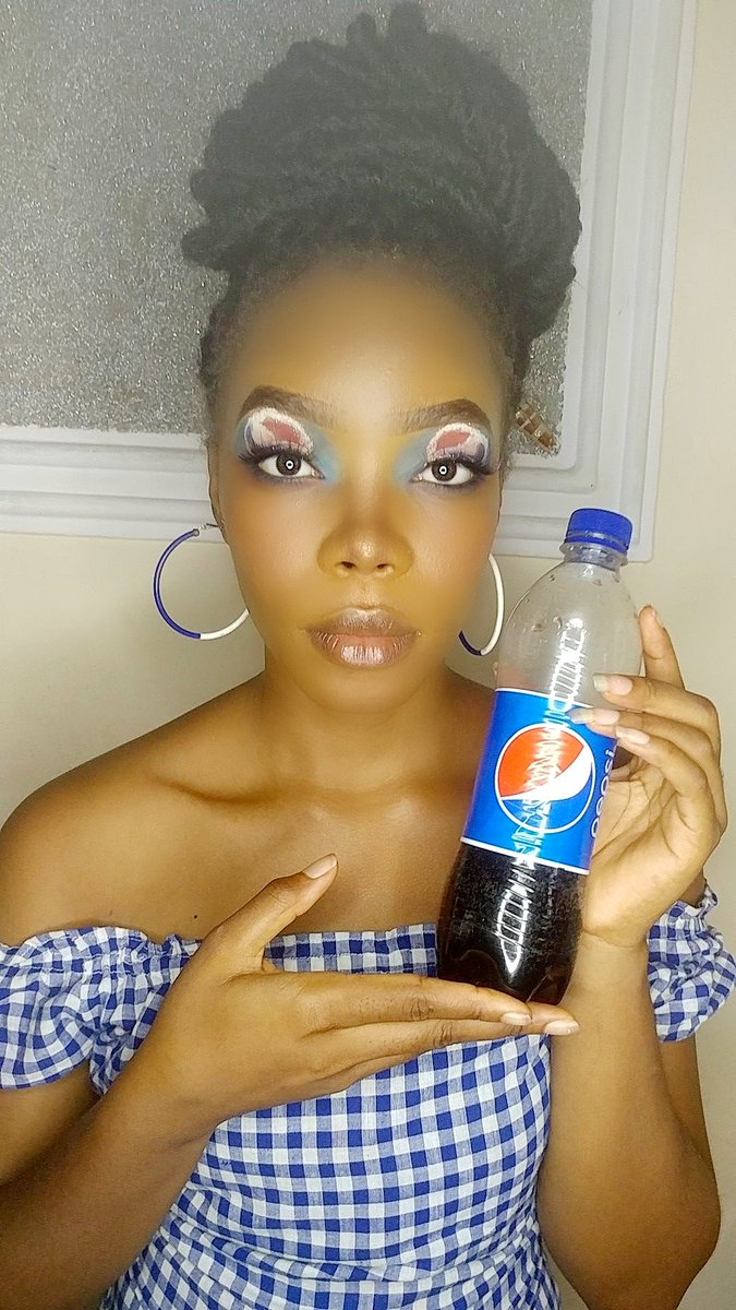 FutureMichaels1's tweet photo. #PEPSI #PepsiSummer https://t.co/34x3e4YnY9
