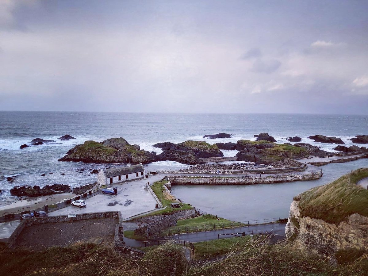 Ballintoy Harbour

#northenireland #countyantrim #ballintoy #ballintoyharbour #causewaycoast #ukshots #traveluk #travellinginuk #landscapephotography #landscape #exploreuk #landscapelovers #northernirelandshots