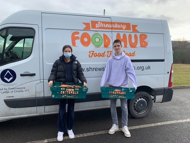 FINAL CARROT COUNT 3216!! 🥕🥕🥕

Well done and thank you to Henry and Amelia for spending the past month rescuing #carrots and donating them to us! You're true #WasteWarriors 

What do you all think about getting more #gleaning going in our county? Who's up for organising it? 🥔