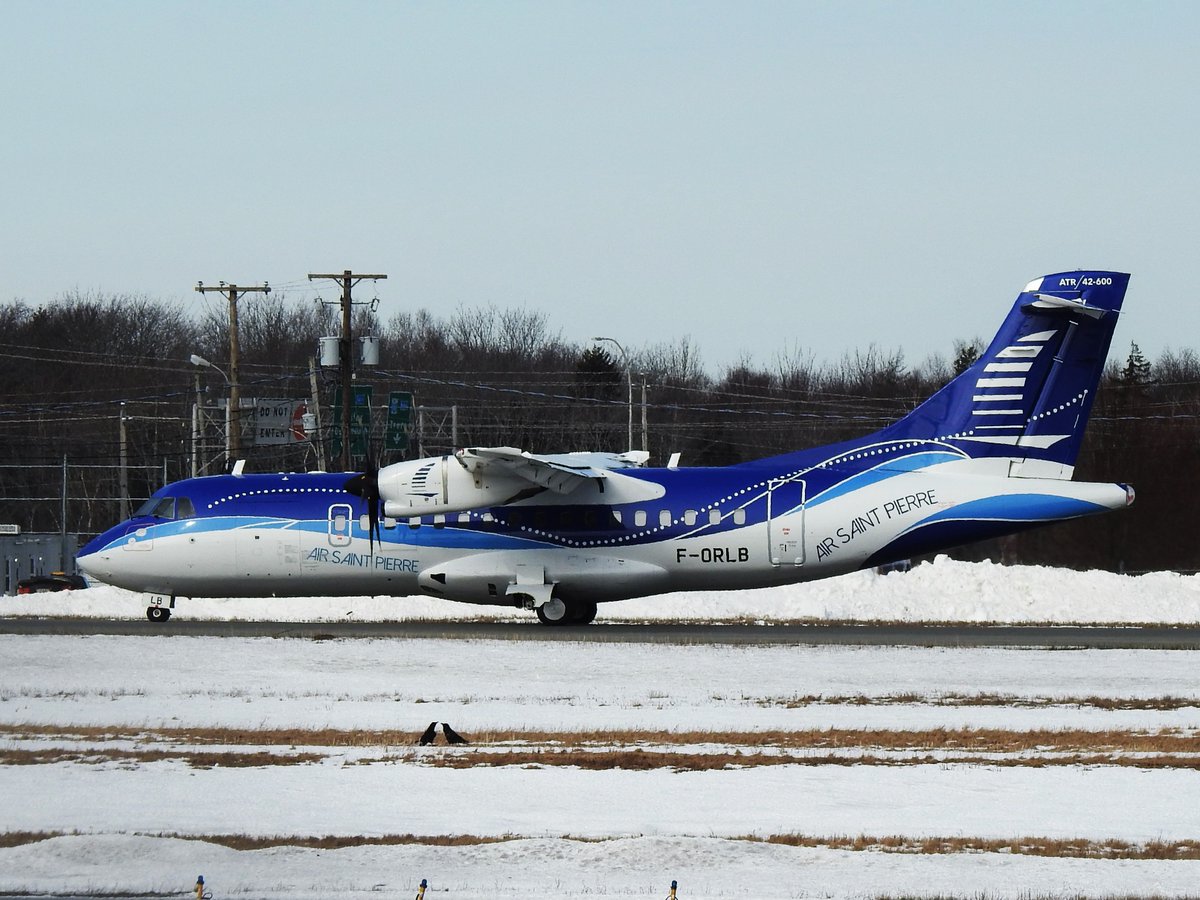 veryboeing's tweet photo. Air St. Pierre #ATR42 -600 #FORLB departing Rwy 23 @HfxStanfield https://t.co/68sYOn4WCJ