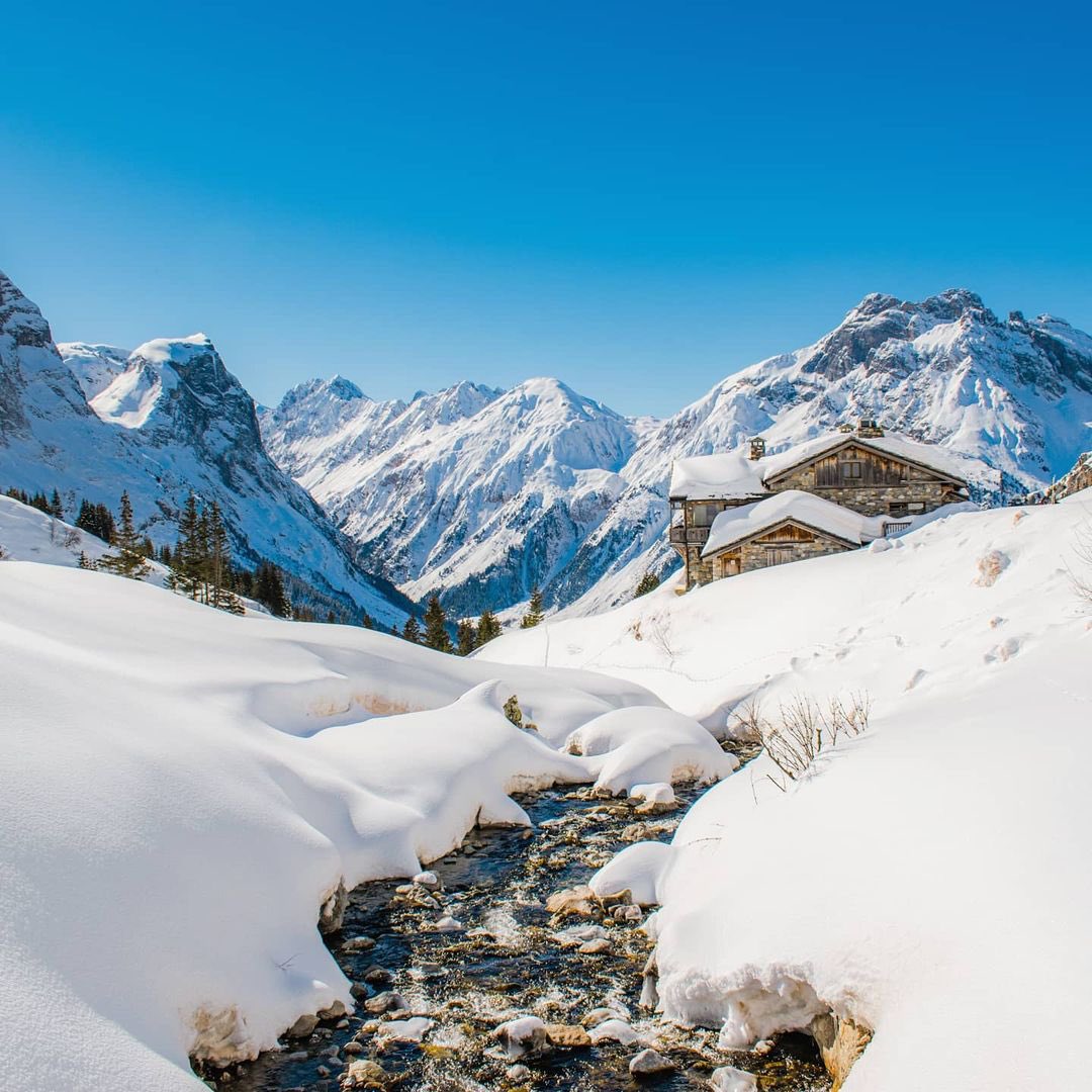 Randonnées en Vanoise tweet media