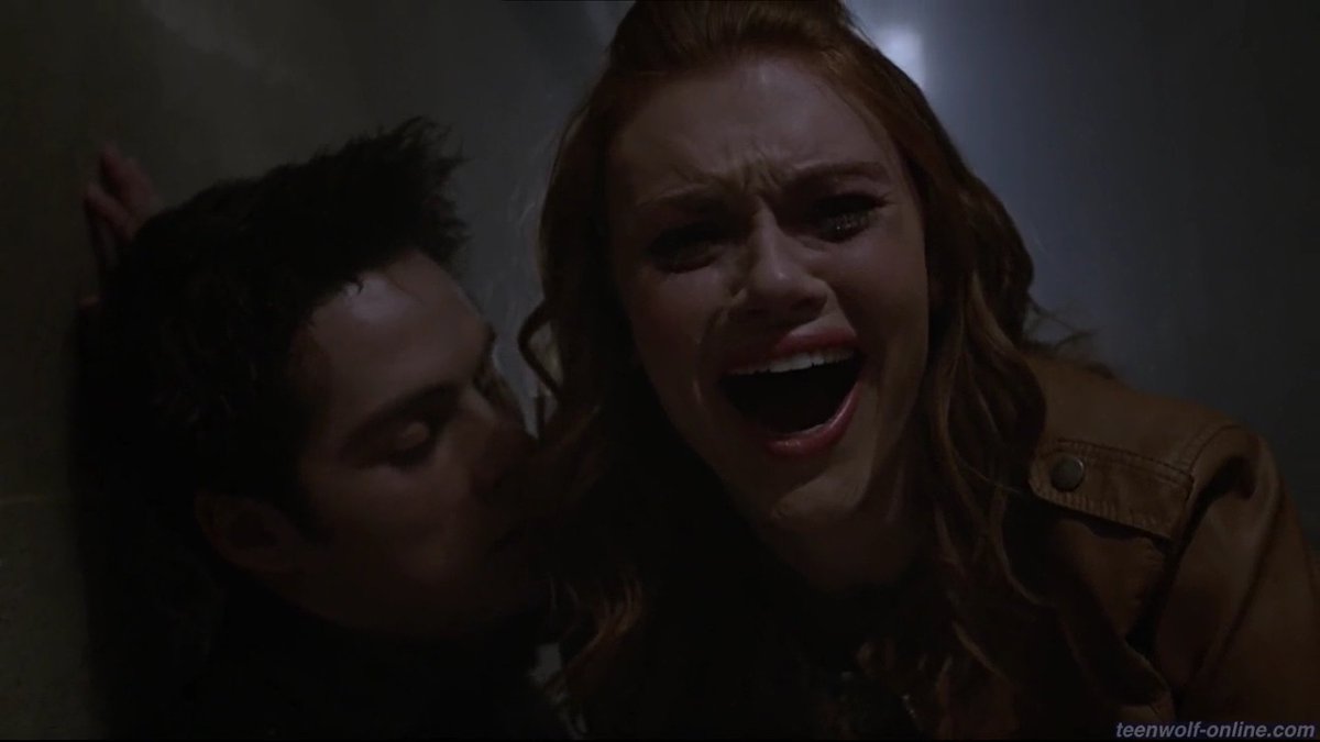 Огонь внутри нас. Стайлз и скотт лучшие друзья. Волчонок от бывшего. Волчонок от бывшего. Волчонок 3 часть.