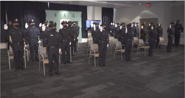 detroitpolice's tweet image. Today, during a virtual ceremony, the @detroitpolice  welcomed 26 new sworn Officers from Academy Class 2021-B. Congratulations to the newest Detroit Police Officers. #ProtectAndServe #OurCommunity