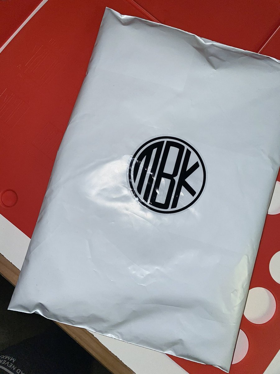 M B K ®️ tweet media