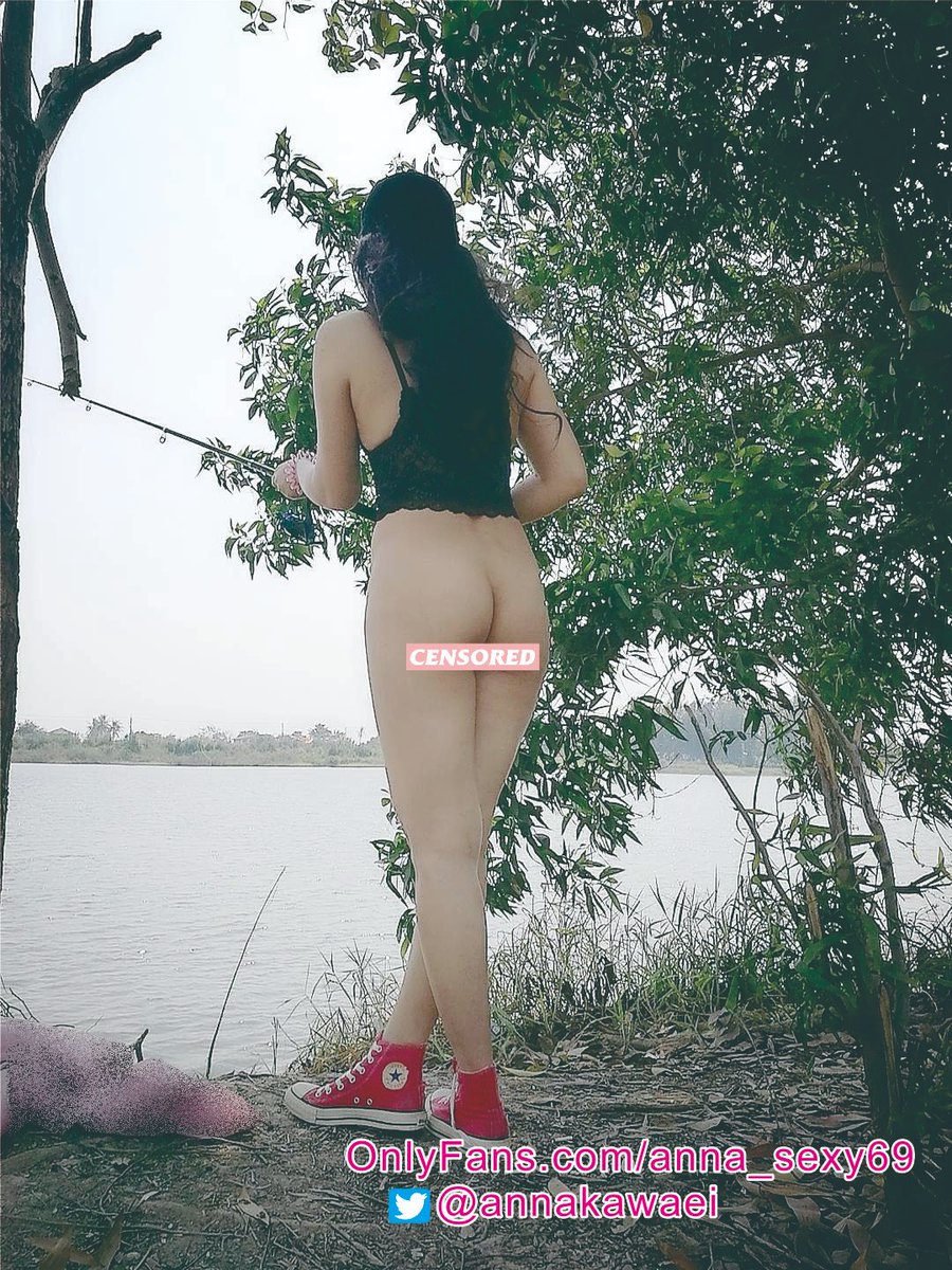 annakawaei's tweet photo. ตกมาตั้งนานแต่ปลาไม่กินเบ็ด💦👅 ดูรูปแบบ Uncenได้ที่https://t.co/QBUPGWlCC1 นะค่ะ#ตกเบ็ด #ตกปลาเอ้าดอร์ #โชว์เม���ย #outdoors https://t.co/3blIf7Sgui