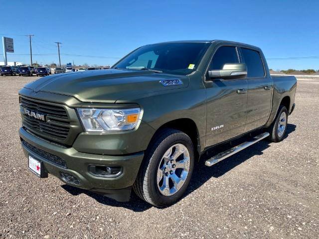 WestStarAuto's tweet photo. Our upscale 2021 RAM 1500 Lone Star is up for almost anything💪🏼! Safe, sturdy, and stylish, our 1500 Lone Star is an impressive choice that will serve you well💯. Come check it out today✔️!! https://t.co/8PEzo2zt82