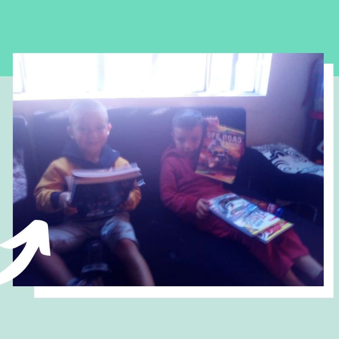 cerrosdecambio's tweet photo. Esta vez estuvimos en el barrio Verbenal del Sur con los chicos de la comunidad.

También queremos agradecer a las personas que nos acompañaron en la entrega y a quienes estuvieron con nosotros en la distancia.

Fotografías: Ivan Pastrana y Linda Valentina Cardozo. https://t.co/0pt1ZKCypG