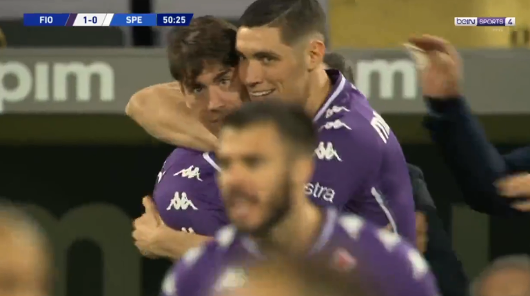 foet247Slavic's tweet photo. Dušan Vlahović scores his 9th goal of the season. #FiorentinaSpezia https://t.co/U2UkJYxyZP