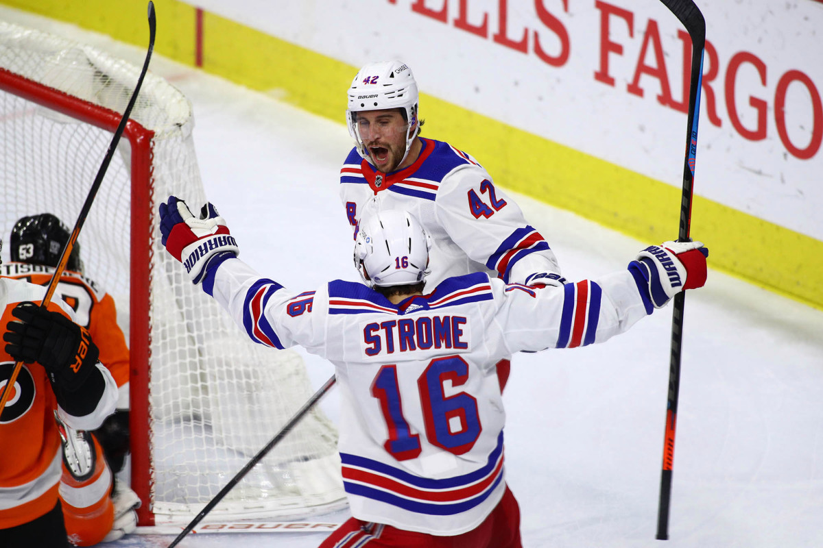 Rangers answer David Quinn's pleas with net front presence
