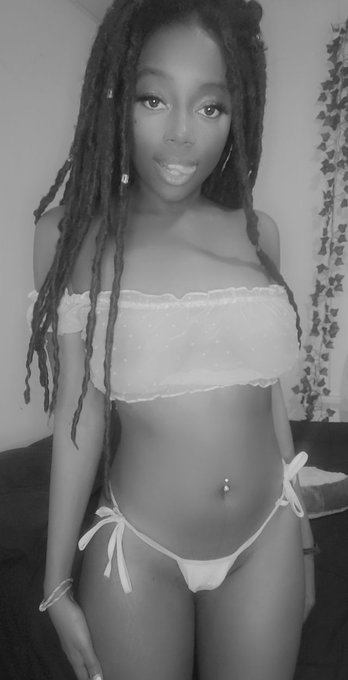 Waiting for you Onlyfans in bio https://t.co/6uOrlfuSrY<a href="/tag/cute"class="tags"><span>#cute</span></a><a href="/tag/ebony"class="tags"><span>#ebony</span></a><a href="/tag/twerk"class="tags"><span>#twerk</span></a><a href="/tag/chaturbate"class="tags"><span>#chaturbate</span></a><a href="/tag/onlyfans"class="tags"><span>#onlyfans</span></a>