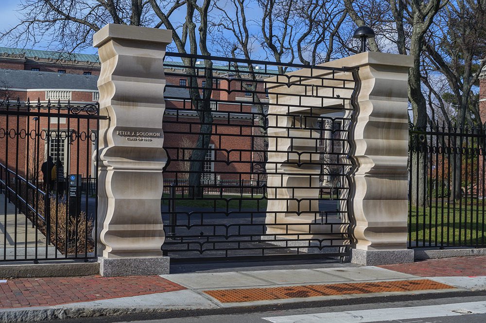 With the renovations of <a href="/HoughtonLib/">Houghton Library</a> came a new gate. The brainchild of Peter J. Solomon ‘60, the gate includes aspects of the #AliceInWonderland and Peter Rabbit books. <a href="/howeleryoon/">Höweler+Yoon</a> designed the gate and brought it to life: harvardmagazine.com/2021/03/jhj-ga…