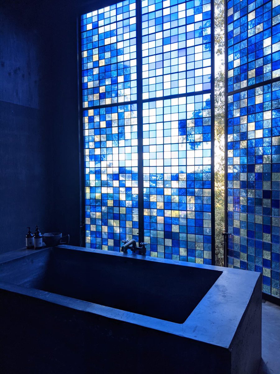 SorceryCinema's tweet photo. Feeling blue on location. Follow us for more beautiful shots!
#setlife #onlocation https://t.co/TwEOrOQqgO