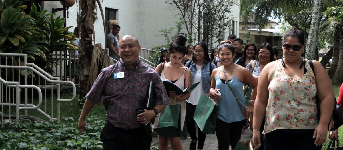 medtprogram's tweet photo. The deadline for the #BeKindToAStudent scholarship, created in memory of Dr. Nikki Labarios, is extended to March 15! #FundingFriday 
Details: https://t.co/p49YFp0J4O https://t.co/MgRmwQcYyh