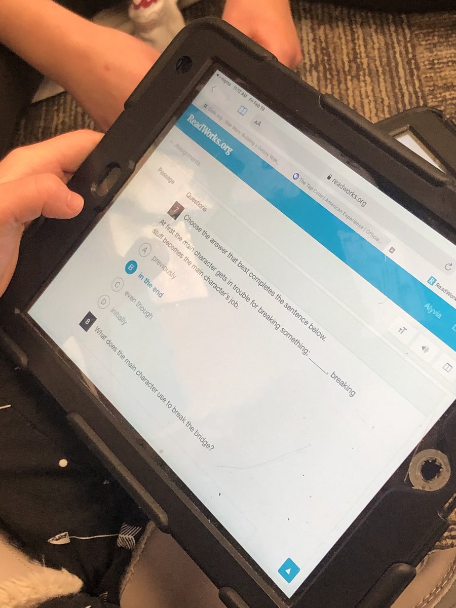 k_holland3's tweet photo. These @BertrandVikings are learning that reading is cross-curricular. We are using @ReadWorks in #science class today. We are working on reading skills while reading about science topics! #crosscurricular #NEreads #Engineering #cooperativelearning #turnituptoesu11 https://t.co/w2xrwXzG1d