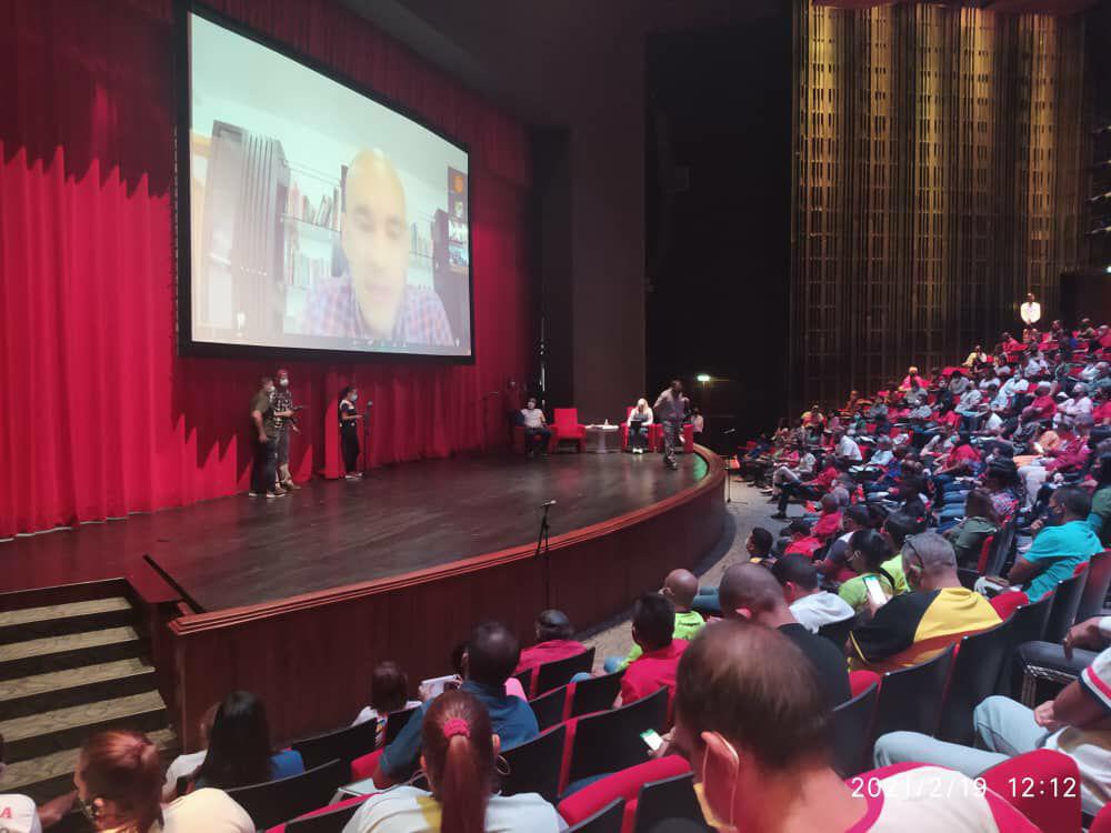 Se han sumado al Congreso Bicentenario de los Pueblos, 34 movimientos sociales y se siguen incorporando muchos más sectores de la vida social. Un conjunto de corrientes, columnas y fuerzas específicas de las que surgirá una agenda de trabajo con propuestas y proyectos concretos.
