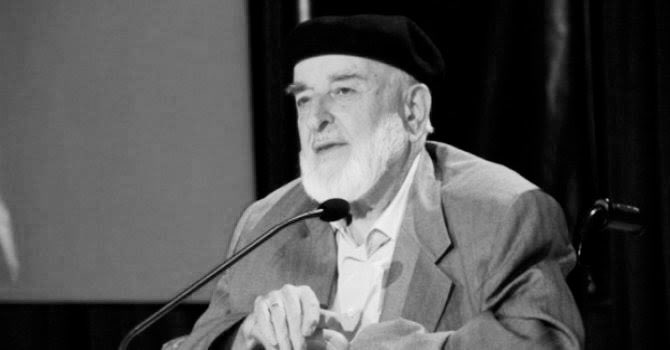 Emin Saraç Hocaefendi Hakk’ın rahmetine kavuşmuştur. 
Merhuma Allah Teâlâ’dan rahmet, yakınlarına sabr-ı cemil niyaz ederiz.