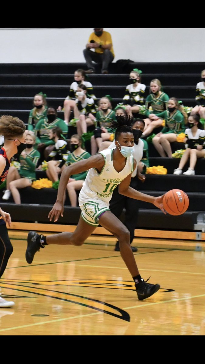 910ty03's tweet photo. Had a great season this year averaging 20 points and 10 rebounds 🖤 many more to come 💯 https://t.co/btINEWsoY3