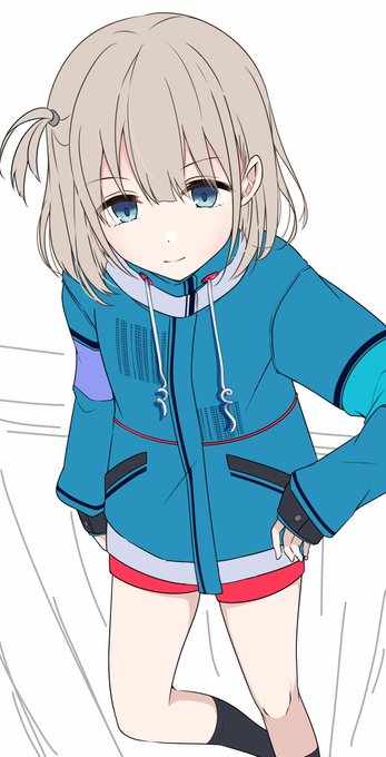 うふふ…明日塗ろう
やっぱ色気のない太ももとせっまい肩幅よ 