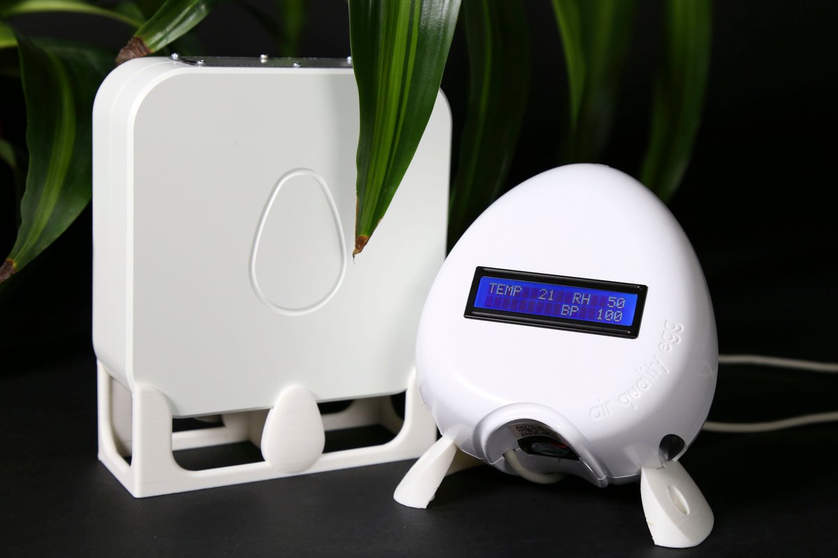airqualityegg's tweet photo. Did you know you can customize your egg to detect one of 7 air contaminants- CO, CO2, O3, NO2, SO2, Volatile Organic Compounds and Particulate Matter? Pretty cool right? #smartscience #airquality #cleanair #STEM #science https://t.co/1y0q5eFEKQ