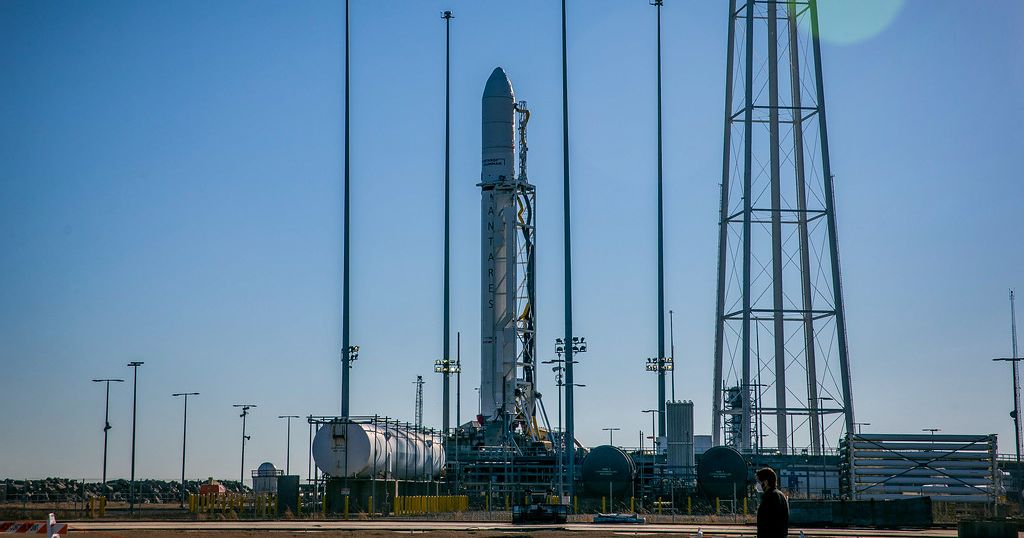 ISS_CASIS's tweet photo. Don't forget to join us for tomorrow's scheduled launch of @northropgrumman #CRS15! LIVE coverage begins on @NASA's website at 12:00 pm ET with lift off at 12:36pm. Register to attend the launch virtually to get mission updates and behind-the-scenes info: https://t.co/Xm1vUzZSeX https://t.co/ccA8CwMkzJ