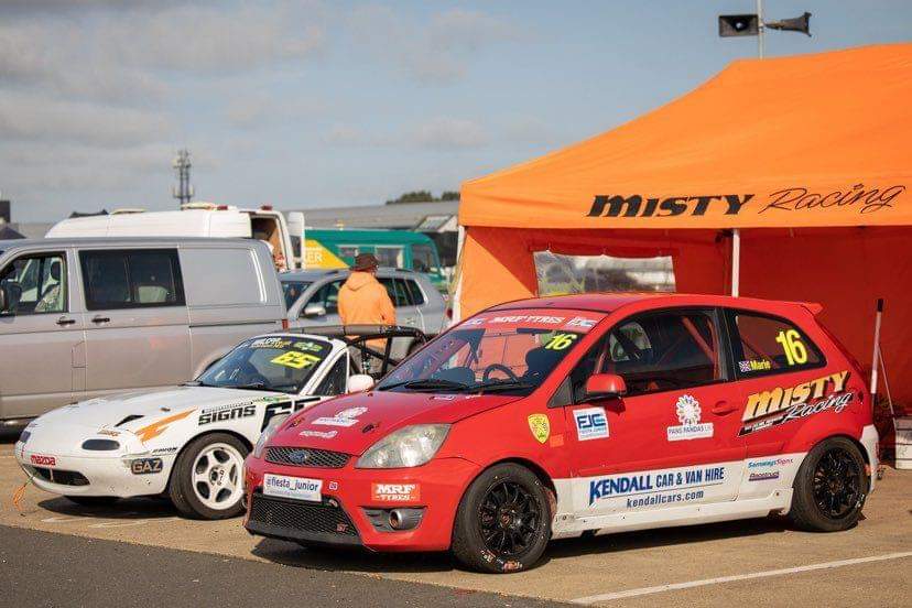 it_rocked's tweet photo. Really excited to be working with @MistyRacing 

With the team racing in the Hyundai Coupe Cup, EnduroKA, C1 Endurance, MX5 Series &amp; MINI Challenge there's plenty of opportunity to test our helmet bags!!

Check out their arrive &amp; drive options if you want to get out on track! https://t.co/zgqL8kgvOK