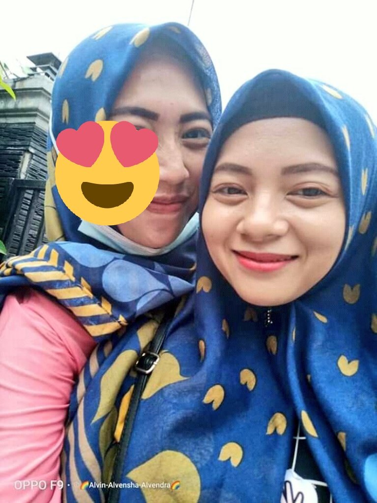 rajamesir456's tweet photo. Nak baju yg pink https://t.co/oZmjiUTOkg