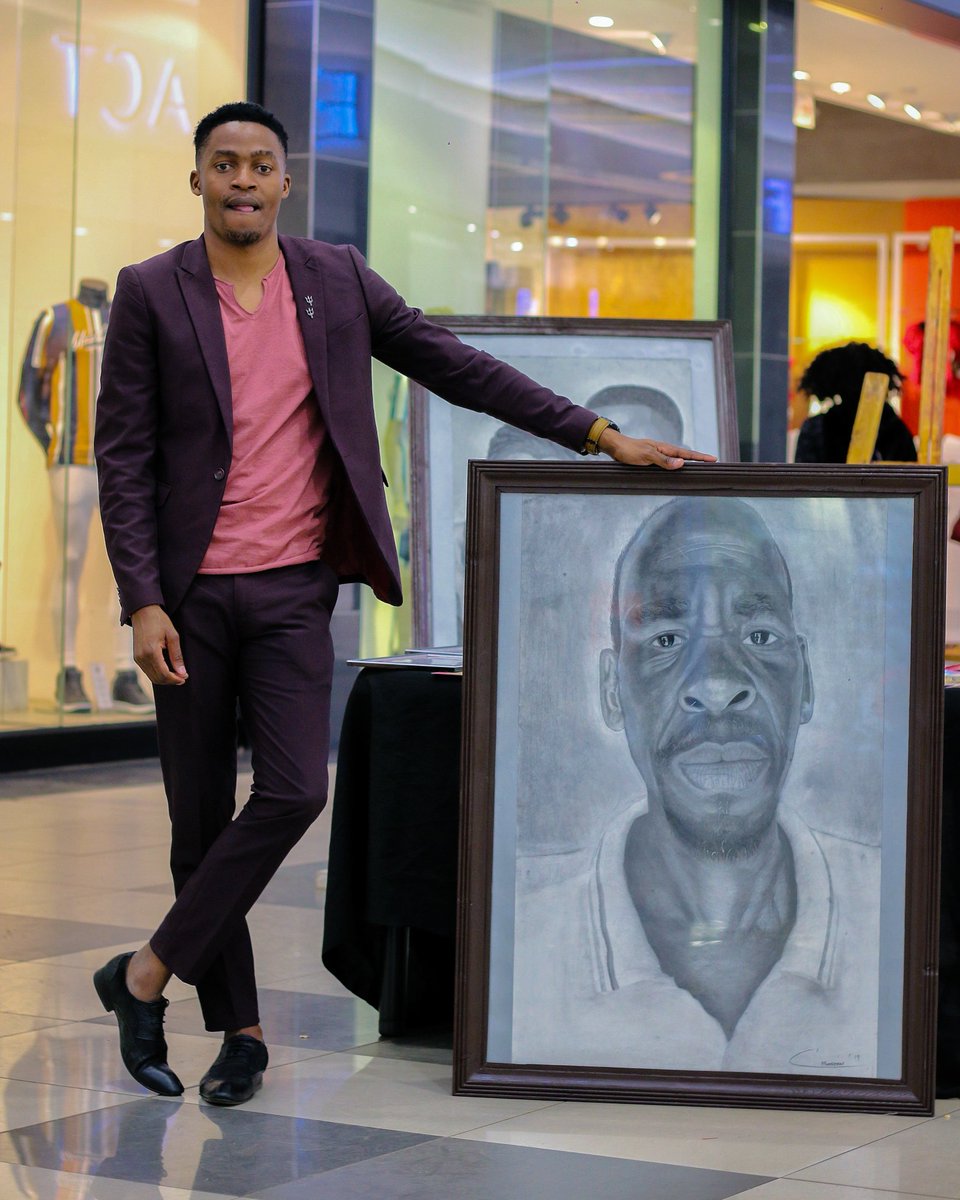 dwebablack's tweet image. I'm not expensive, I'm qualified, I'm trained, I'm talented, I'm experienced. 

.."If I do a job within 30 minutes , its because I spent over 20 years learning how to to it in 30 minutes. So you owe me for the years, not the minutes".
 
 20 years experience in industry