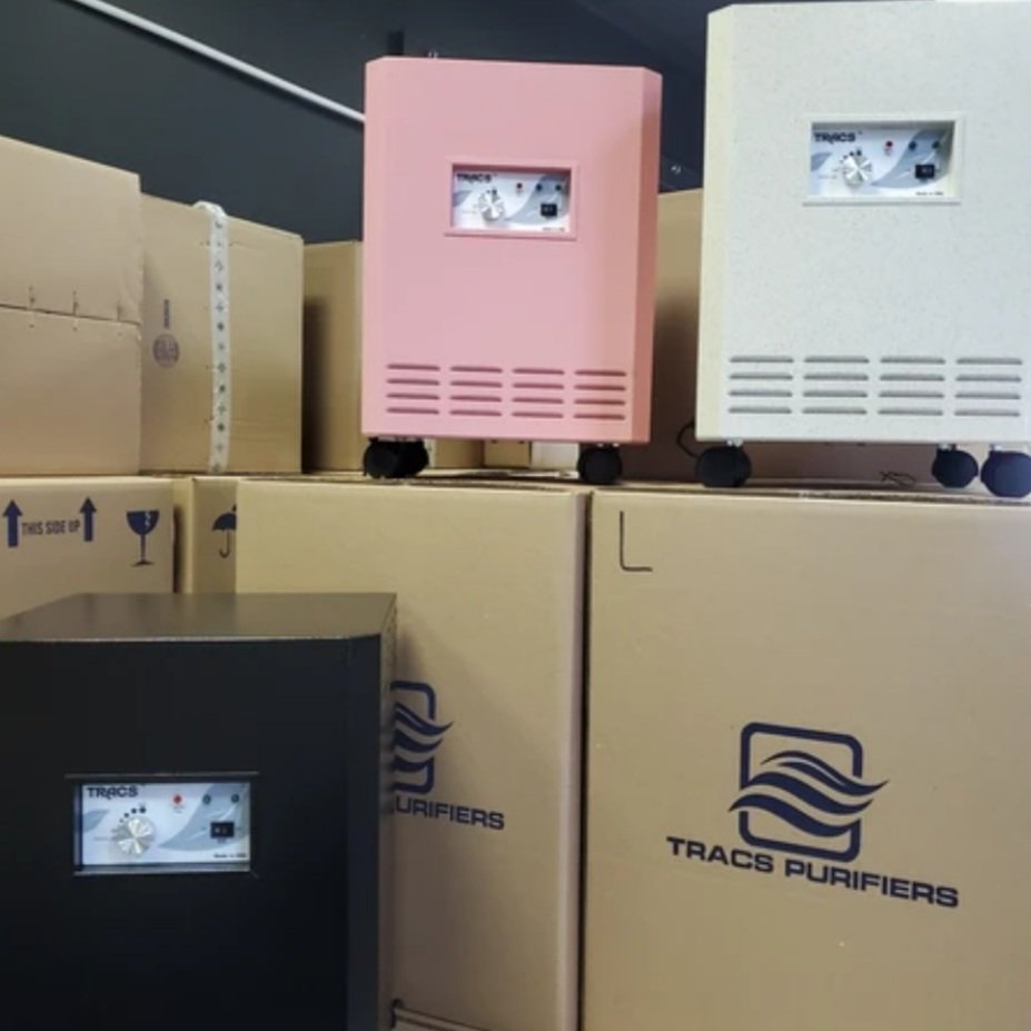 tracspurifiers's tweet image. TRACS portable air purifiers are now available on Amazon in 4 colors:  black, white, sandstone  and pink.  Visit Amazon now for 10% off amazon.com/dp/B08WCBVQWH