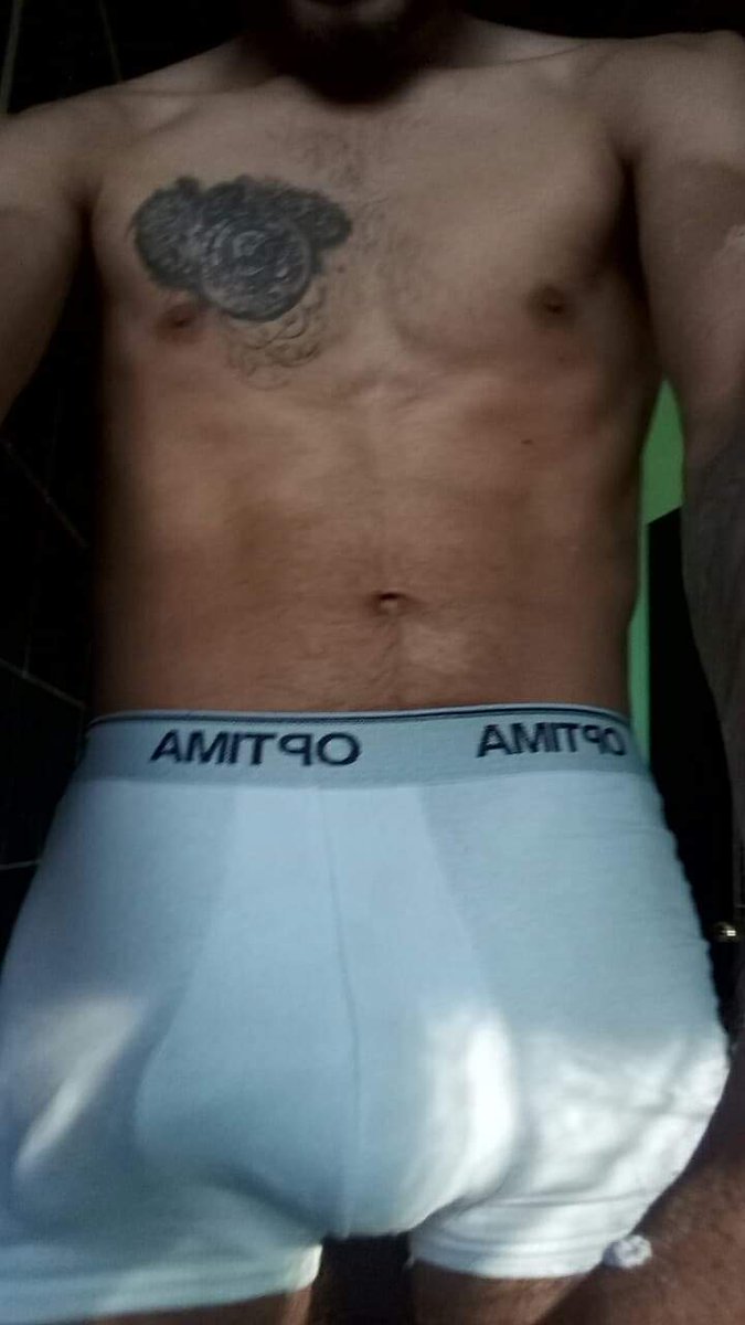 vAAAnSP's tweet photo. Te dan morbo los heterosexuales? Este es una página que debes de seguir, comenten si quieren verla sin boxer 🙈

#gay #morbo #gaystraigth #chacales #vergotas #peludo #riata #gaymexico #fotosyvideosgay https://t.co/vwTp3TndiB
