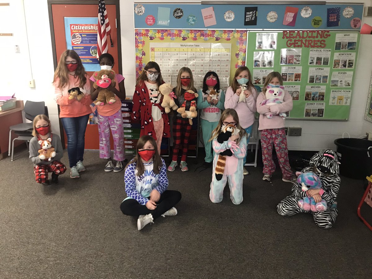 MsBoyer3's tweet photo. Happy Friday from these third graders in their pjs, with their stuffed animals! Notice how some even come in pjs and masks! Keeping the love of reading going! #PWEMagic #boyersbunch #happyfriday https://t.co/xbDHYKH9gZ