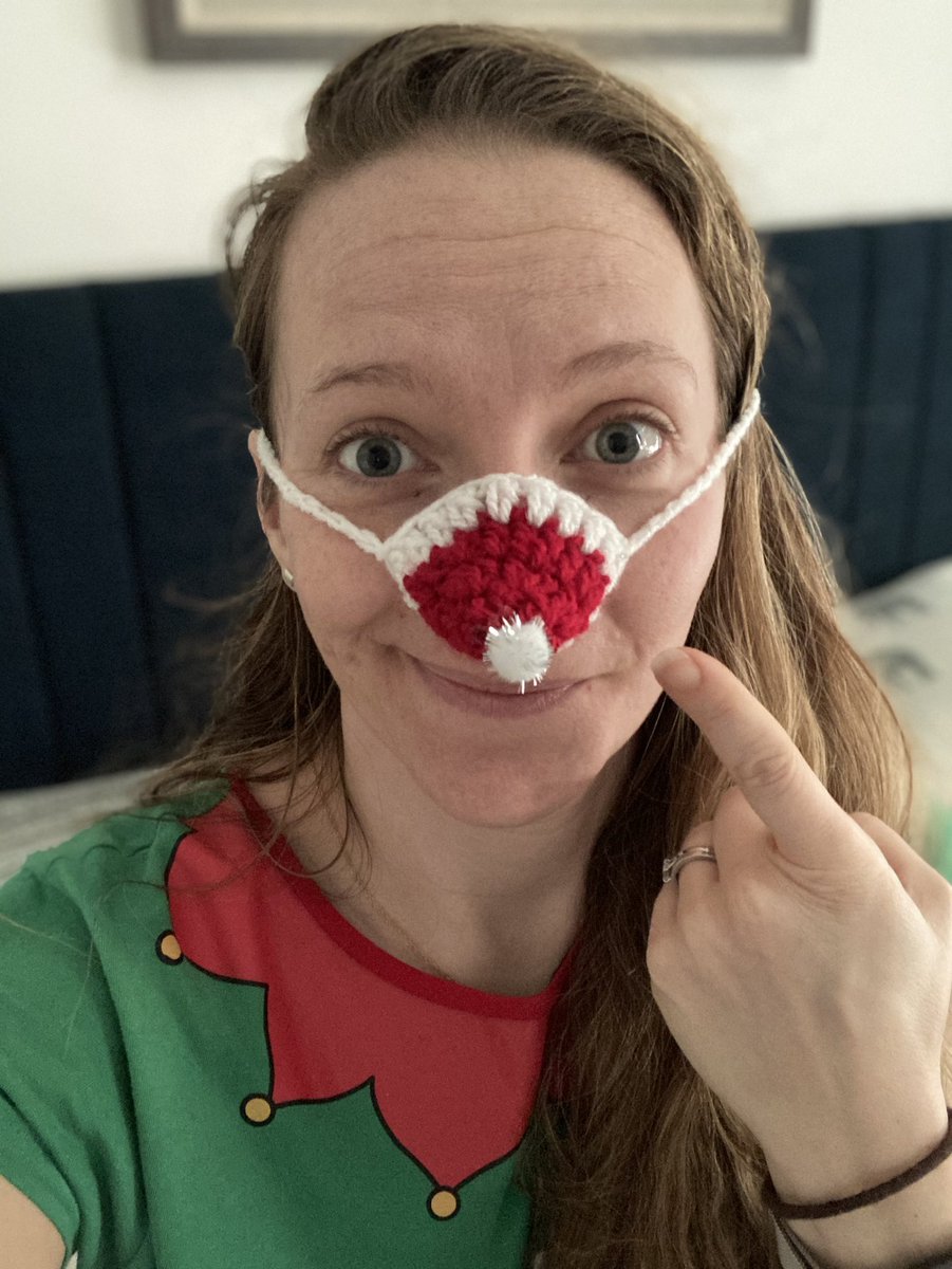 Jenanne_Redman's tweet photo. @Jarlath I got a nose glove for Christmas... https://t.co/XtmMPmq72o