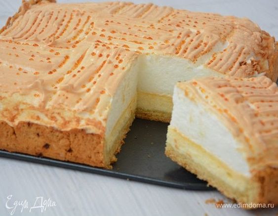 impudent_potato's tweet image. Пирог «Слезы ангела» 
мука - 200 г
сливочное масло - 115 г
яйца - 1 шт.
сахар - 1 ст. л.
соль - ½ ч. л.
разрыхлитель - 1 ч. л.
творог - 440 г
сахар - 75 г
желтки, белки - по 3 шт.
сливки - 100 г
крупа манная - 1 ст. л.
ванильный экстракт - 1 ч. л.
сахарная пудра - 3 ст. л.