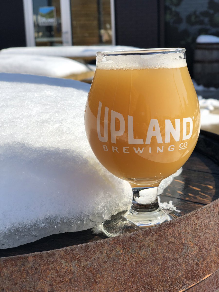UplandBrewCo's tweet photo. New Beer Alert 🚨 Staves ‘n Cones  is a decadently fruity imperial IPA brewed with a blend of Strata &amp; Sultana hops creating bold flavors of ripe pineapple, citrus, &amp; passionfruit. A small addition of Basis sour ale adds a very subtle layer of funky complexity. 8% ABV, draft-only https://t.co/X3LKK7HYVA