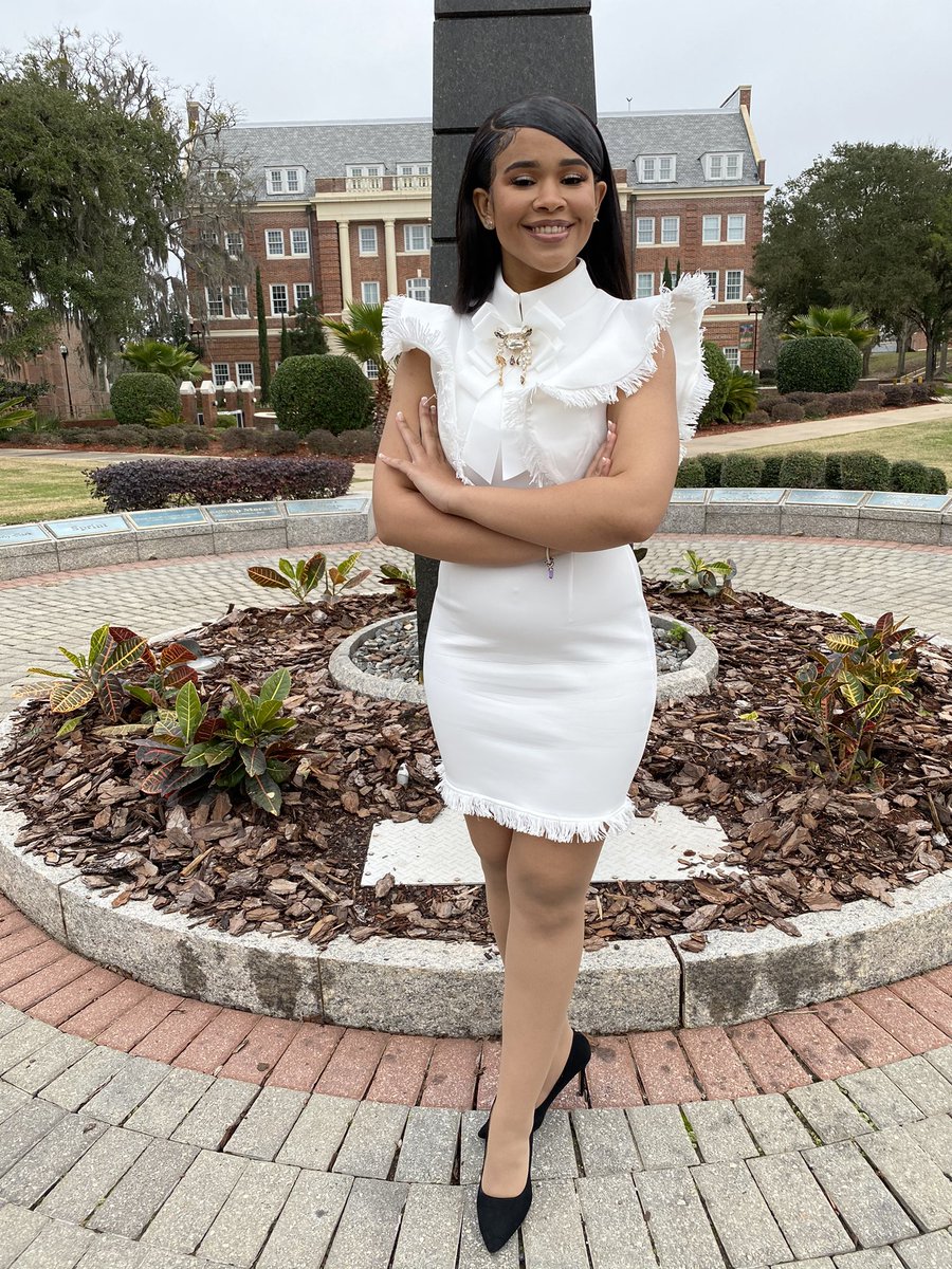 __dajathedoll's tweet photo. Pretty as a magnolia in May 👒
#TyDajaforMissSenior #TyDajaforSeniorAttendant #QueenofDaSouf #FAMU #FAMUElections https://t.co/EKNwubwIz3