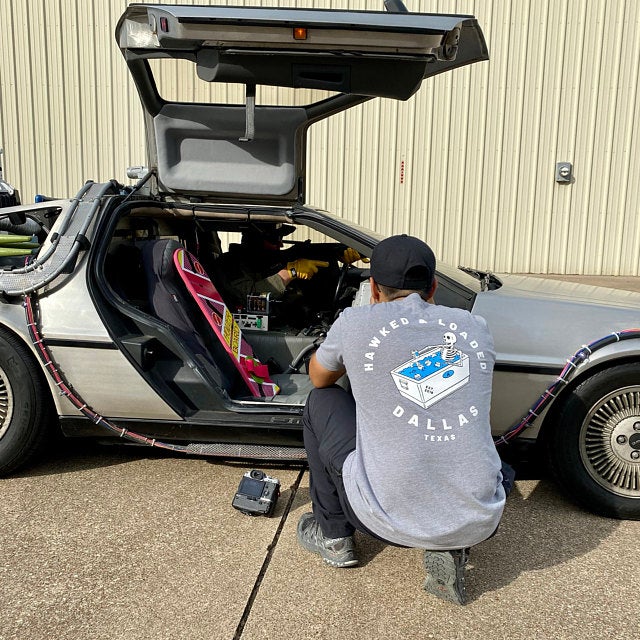 A happy customer sent us a photo of one of our #hoverboards being used for an upcoming DFW television commercial.
#cosplay #80s #delorean
Want one of your own? Order here:
etsy.me/34cTk7K