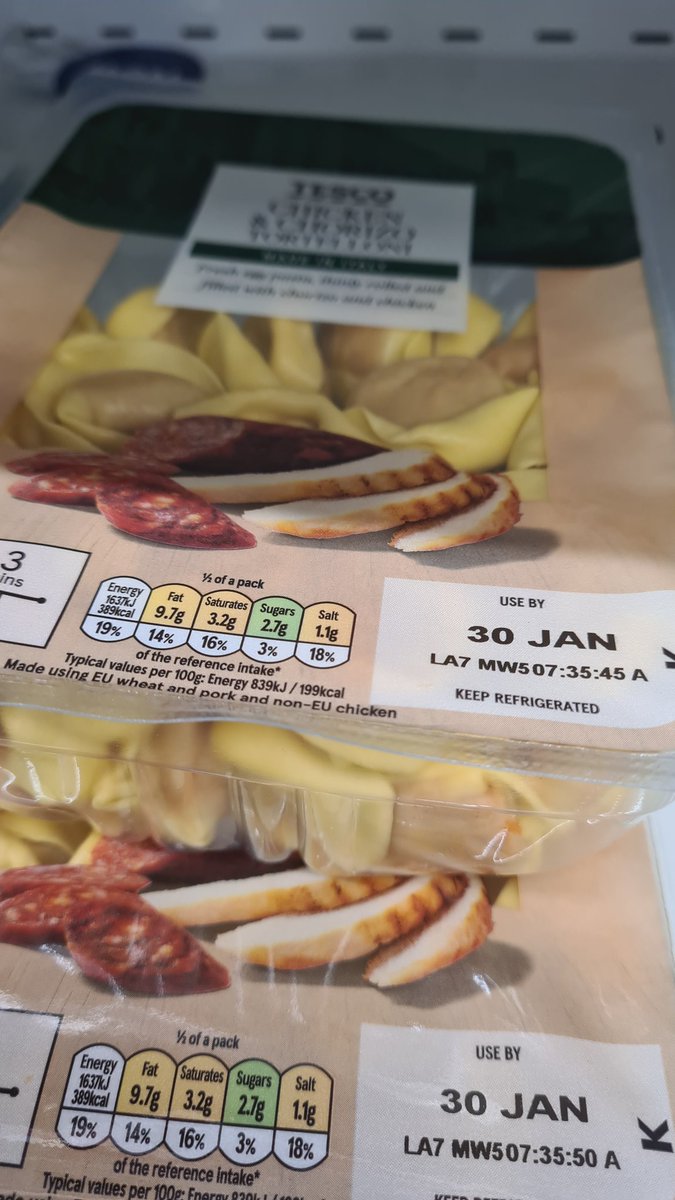 #collierswood
On the shelf in Tesco express Colliers Wood today untilI I returned it. Chicken and chorizo pasta 3 weeks past date.  Check you don't have any.  RT this if you believe anyone you know may have any.  May have been some of this date sold in the last 3 weeks.