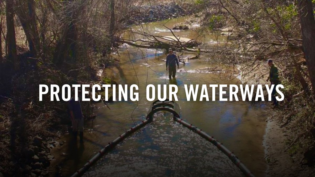 The trash trap in Trail Creek is now in place! Installed by Storm Water Systems next to the Chicopee Complex, the trash trap collects litter flowing downstream by funneling it into a contraption. Read our latest article to learn more: bit.ly/2Zygogs.@accgov @ACCstormwater