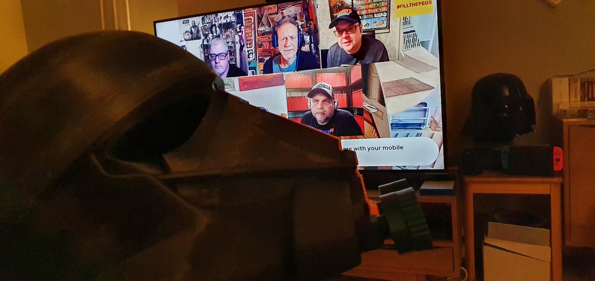 nigevader's tweet photo. @MShabbygeek The Vacuum cleaner is watching u!! #paliboys https://t.co/karKvR9eNe
