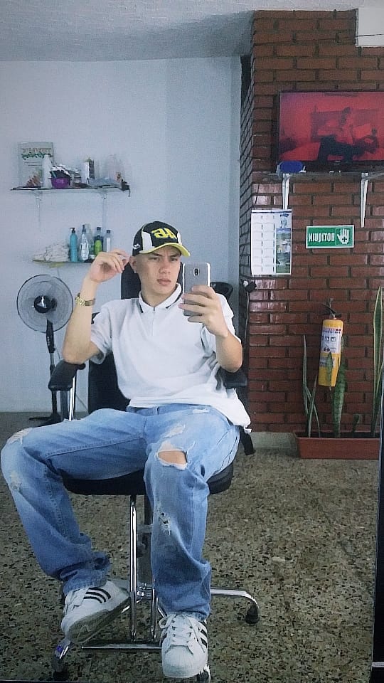 EthanMachado18's tweet photo. 🚶‍♂️ https://t.co/K3YH7zUjbg