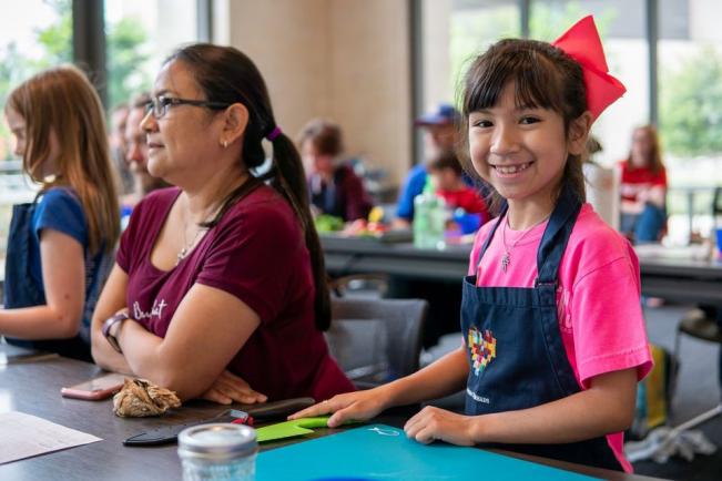CommonThreadsUS's tweet photo. Common Threads has offered cooking/nutrition programs to under-resourced children & families in Florida since 2010. Thanks for your support @shevrinjones @DuranForFlorida @annette_taddeo @book4senate
@farmerforflsen @senatoramr @jasonbrodeur @DadeDelegation #VirtualSession2021 https://t.co/ksyDNVEVG7