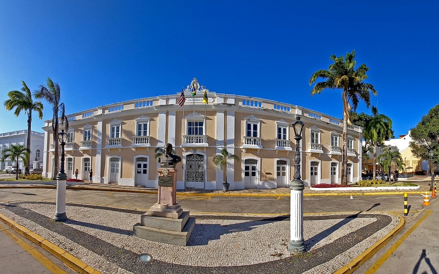 oquartopoder4's tweet image. A Prefeitura de São Luís recebeu, do Tribunal de Contas do Estado do Maranhão (TCE-MA), nota máxima para a gestão da transparência dos gastos públicos. O Portal da Transparência da Prefeitura foi avaliado no mês de fevereiro com índice “A”.

bit.ly/3bphvnZ